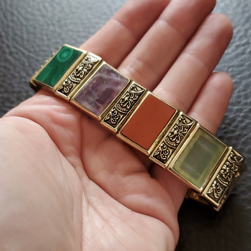 Stretchy bracelet - Picture 2 of 6